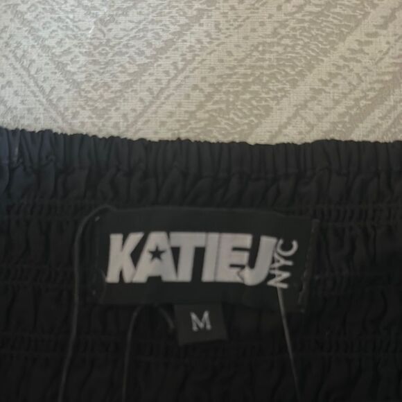 Katie J NYC Girls Marli Short-Sleeve Puff Sleeve Smock Black Textured Blouse - M - Picture 3 of 7